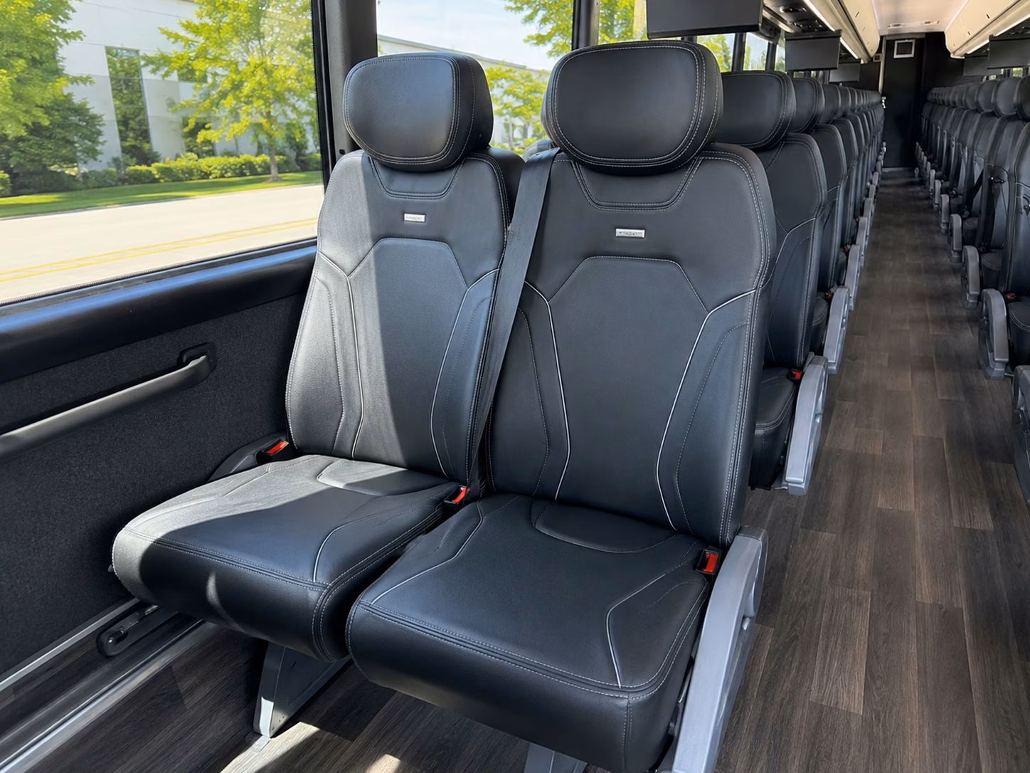 finding the right wedding transportation in akron has never been this simple