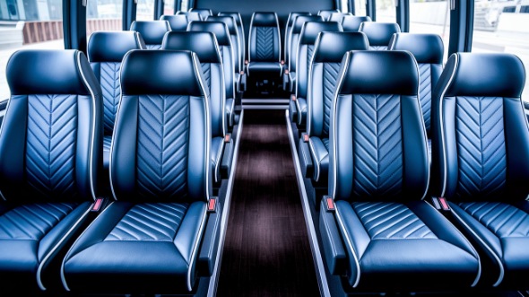 akron 28 passenger minibus rental
